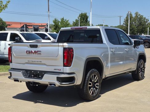 Used 2022 GMC Sierra 1500 AT4 w/ AT4 Preferred Package AWD/4WD image 6