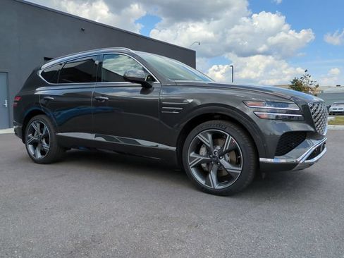 Used 2025 Genesis GV80 3.5T Prestige AWD/4WD image 2