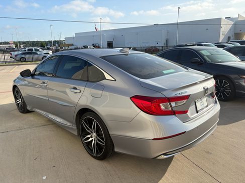 Certified 2021 Honda Accord Touring image 6