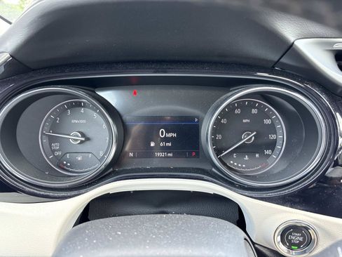 Used 2023 Buick Encore GX Preferred w/ Cold Weather Comfort Package FWD image 22