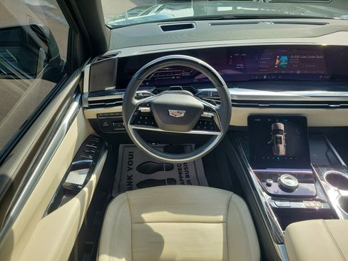 Used 2025 Cadillac Escalade Sport w/ Touring Package AWD/4WD image 12