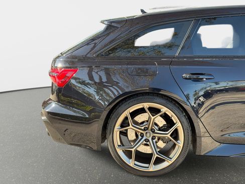 Used 2024 Audi RS 6 performance image 19