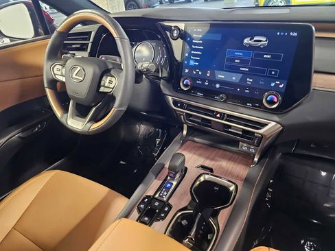 Used 2024 Lexus RX 350 Premium w/ Convenience Package image 37