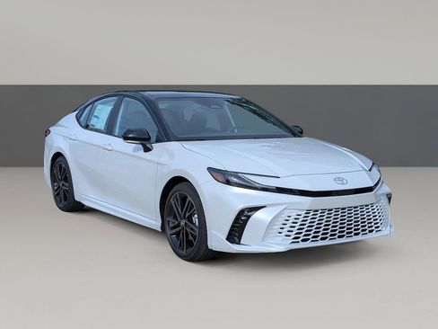 New 2026 Toyota Camry XSE FWD image 2