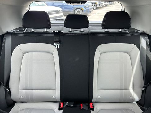 New 2026 Hyundai Venue SEL FWD image 25
