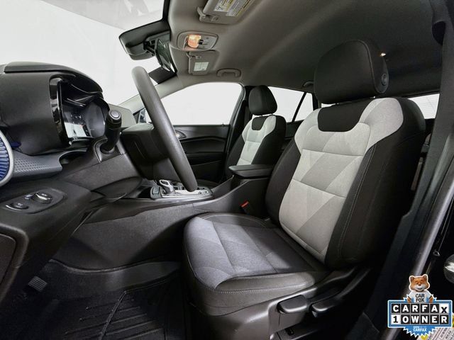 Used 2025 Chevrolet Trax LS w/ LS Convenience Package FWD image 21