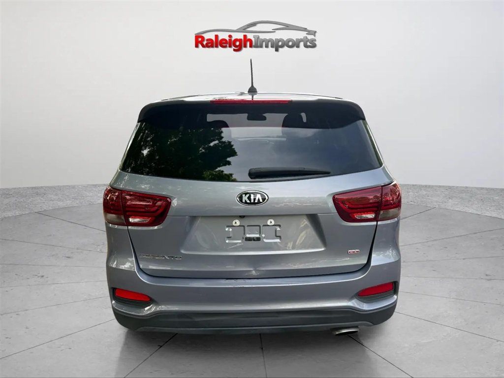 Used 2020 Kia Sorento L FWD image 7