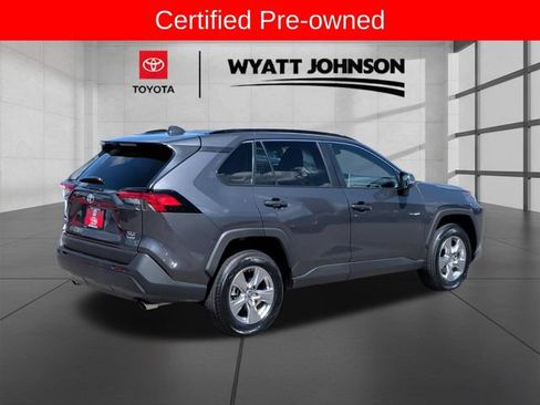 Certified 2025 Toyota RAV4 XLE AWD/4WD image 8