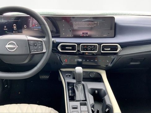 New 2026 Nissan Sentra SL w/ Floor Mat Package FWD image 9