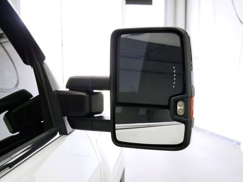 Used 2015 Chevrolet Silverado 3500 High Country w/ Duramax Plus Package image 41