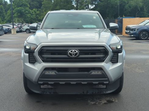 Used 2024 Toyota Tacoma SR5 RWD image 10