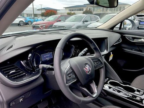 New 2023 Buick Envision Preferred image 10