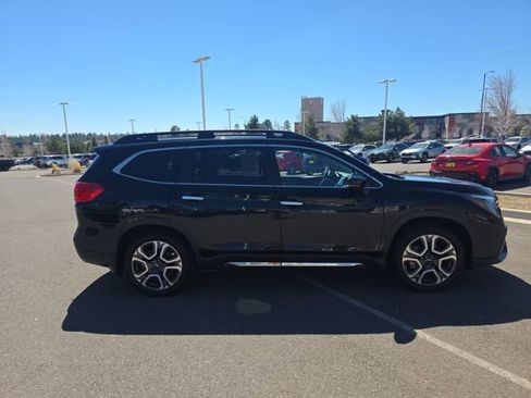 Used 2024 Subaru Ascent Touring image 2