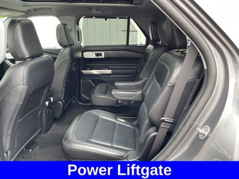 Used 2024 Ford Explorer Limited w/ Limited Technology Package AWD/4WD image 22