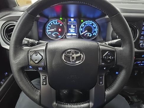 Used 2022 Toyota Tacoma TRD Pro image 18