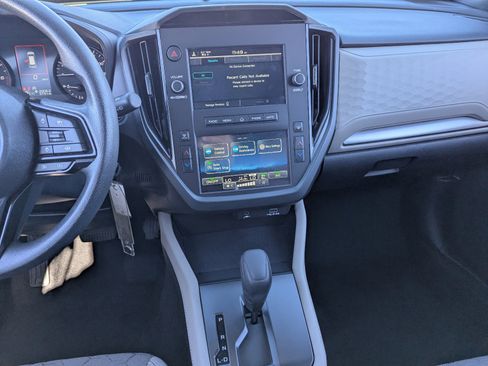 Certified 2025 Subaru Forester w/ Convenience Package #2 image 18