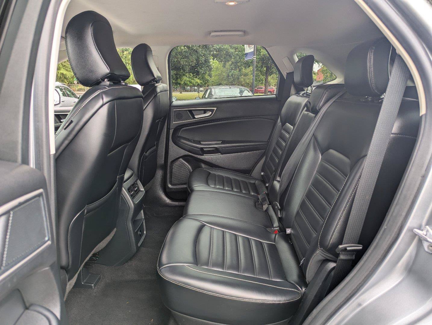 Used 2024 Ford Edge SEL AWD/4WD image 29