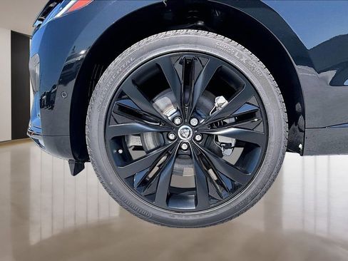 New 2026 Jaguar F-PACE R-Dynamic S image 12