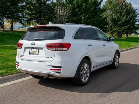 Used 2018 Kia Sorento SX image 6