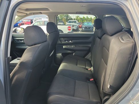 Used 2025 Honda CR-V EX image 28