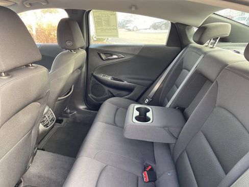 Used 2024 Chevrolet Malibu LT image 16