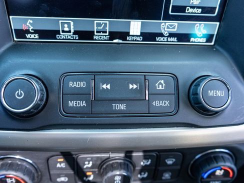 Used 2017 GMC Acadia Denali image 43