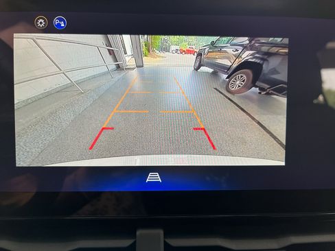 New 2026 Chevrolet Equinox LT FWD image 22