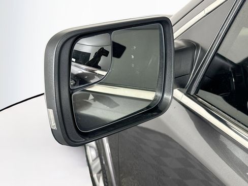 Used 2022 RAM 1500 Limited w/ Body Color Bumper Group image 16
