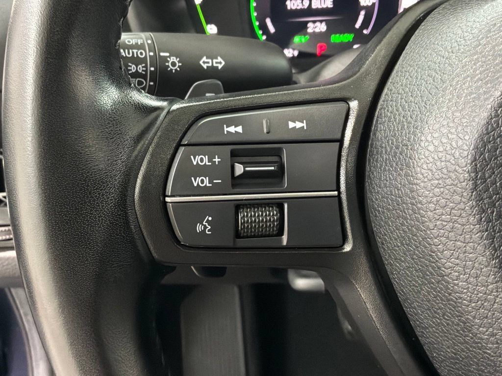 Certified 2025 Honda Accord EX-L image 9