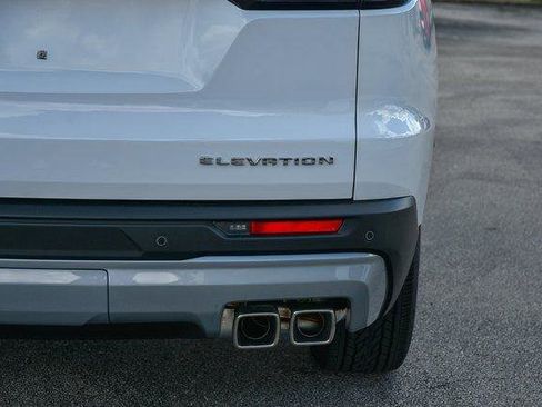 New 2026 GMC Acadia Elevation w/ Elevation Premium Package image 9