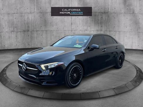 Used 2021 Mercedes-Benz A 220 image 3