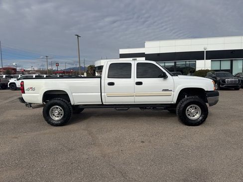 Used 2004 Chevrolet Silverado 2500 LS image 4
