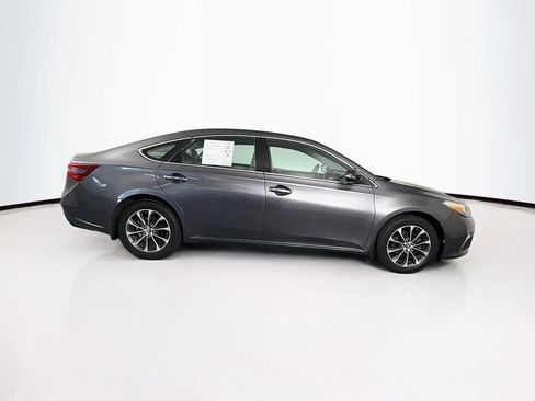 Used 2016 Toyota Avalon XLE FWD image 11