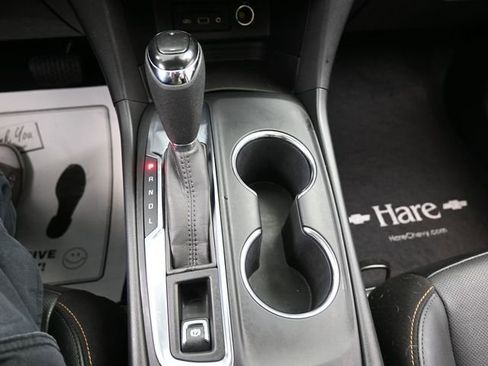 Used 2020 Chevrolet Equinox LT w/ Sport Edition FWD image 11