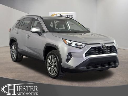 Used 2023 Toyota RAV4 XLE Premium AWD/4WD image 1
