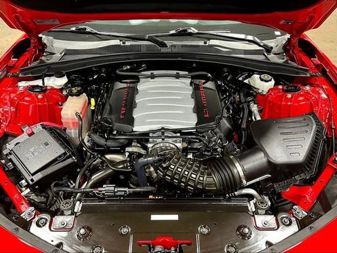 Used 2022 Chevrolet Camaro SS RWD image 28