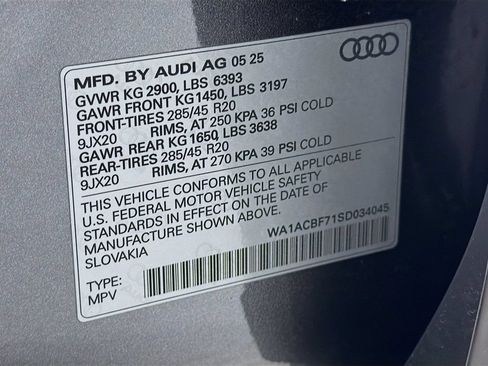 Used 2025 Audi Q7 2.0T Premium w/ Convenience Plus Package AWD/4WD image 36