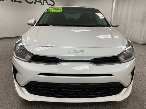 Used 2022 Kia Rio LX image 2