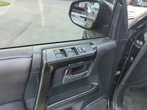 Used 2015 Toyota 4Runner TRD Pro AWD/4WD image 18