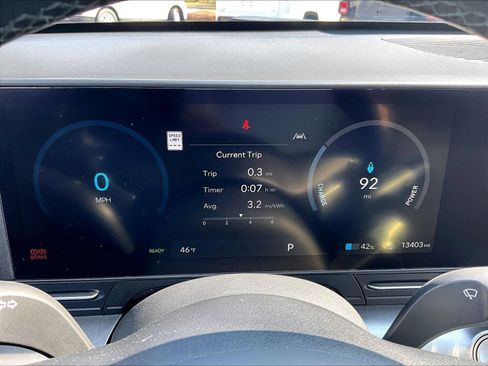 Used 2024 Hyundai Kona SEL image 24