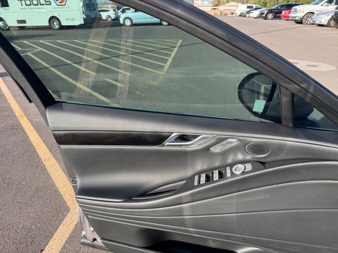 Used 2025 Genesis G80 2.5T image 13