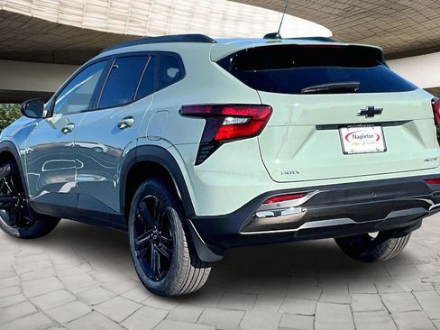 New 2026 Chevrolet Trax ACTIV w/ Sunroof Package image 3