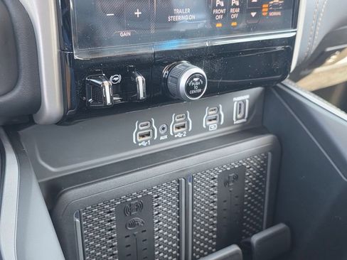 New 2026 RAM 1500 Tungsten w/ Towing Technology Group AWD/4WD image 17
