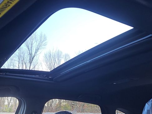 New 2025 MAZDA CX-5 Signature image 8