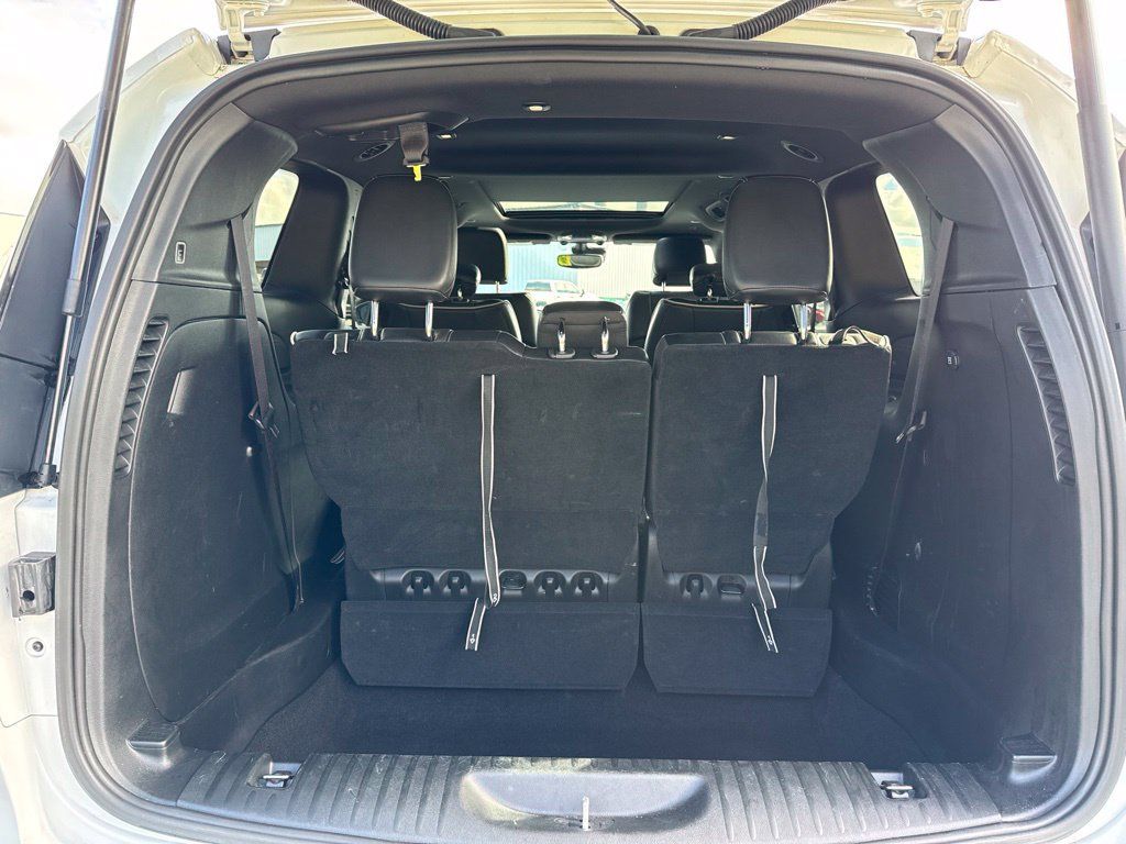 Used 2025 Chrysler Pacifica Limited FWD image 20
