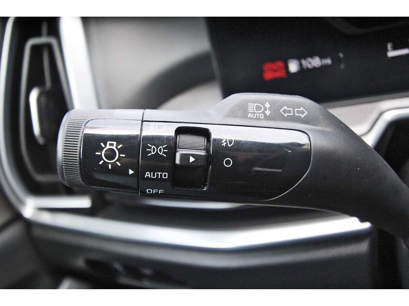 Used 2024 Kia Sorento SX AWD/4WD image 18