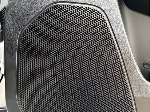 Used 2021 Jeep Cherokee Trailhawk image 20