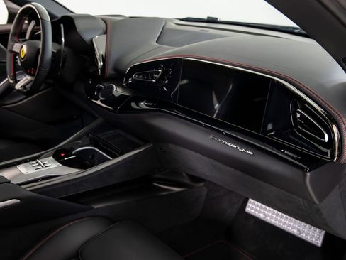 Certified 2024 Ferrari Purosangue image 16