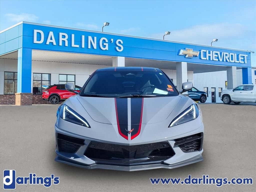 Used 2025 Chevrolet Corvette Stingray Preferred Conv w/ Z51 Performance Package RWD image 2