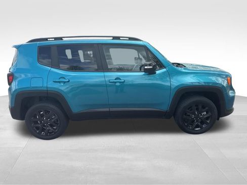 Used 2022 Jeep Renegade Altitude w/ Sun/Sound Group image 33